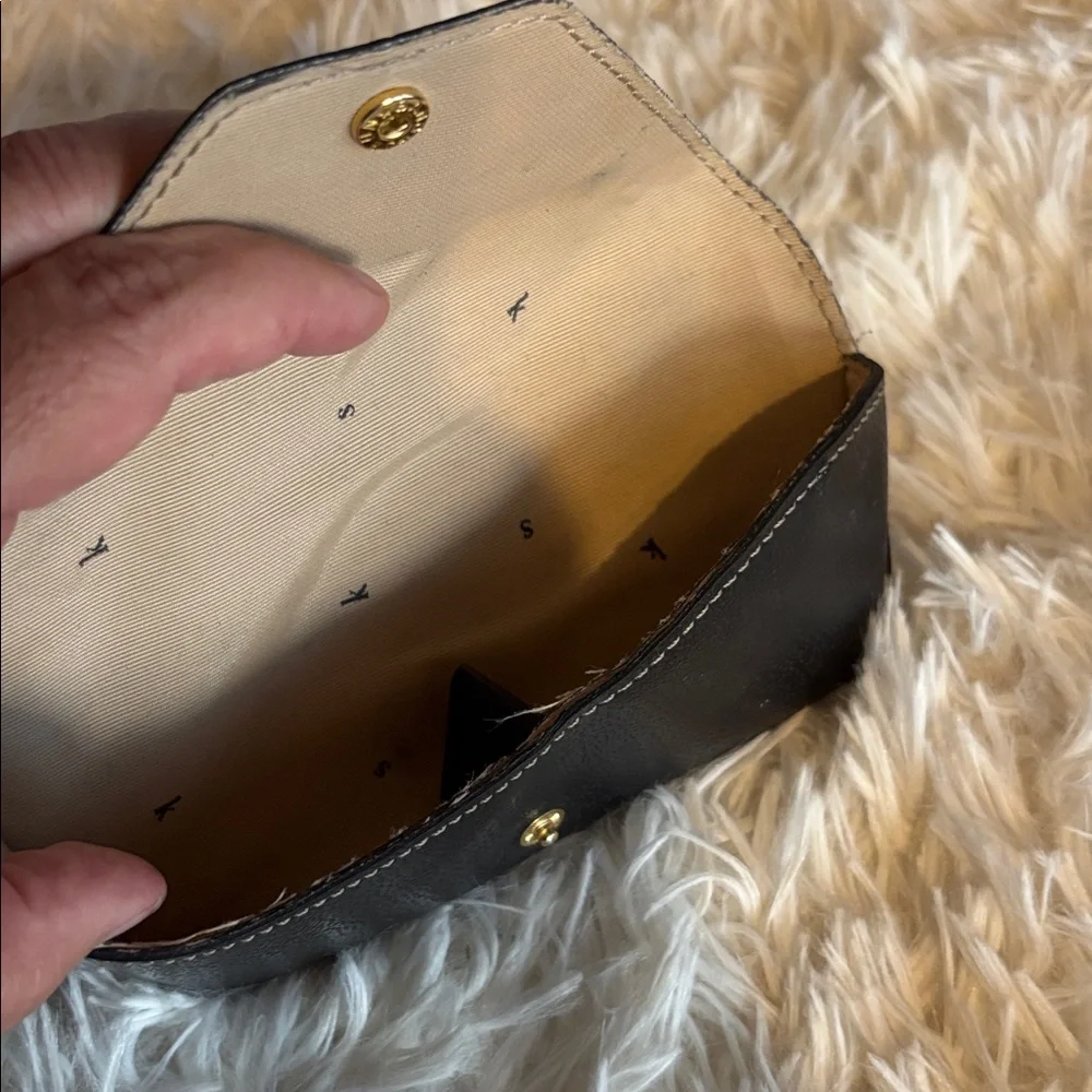 Kate Spade black eyeglass / sunglasses case